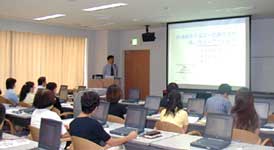 木内公一郎氏の講義の様子